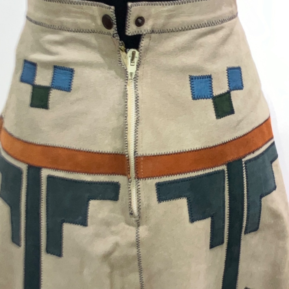 Native Suede - Picture 9 of 10